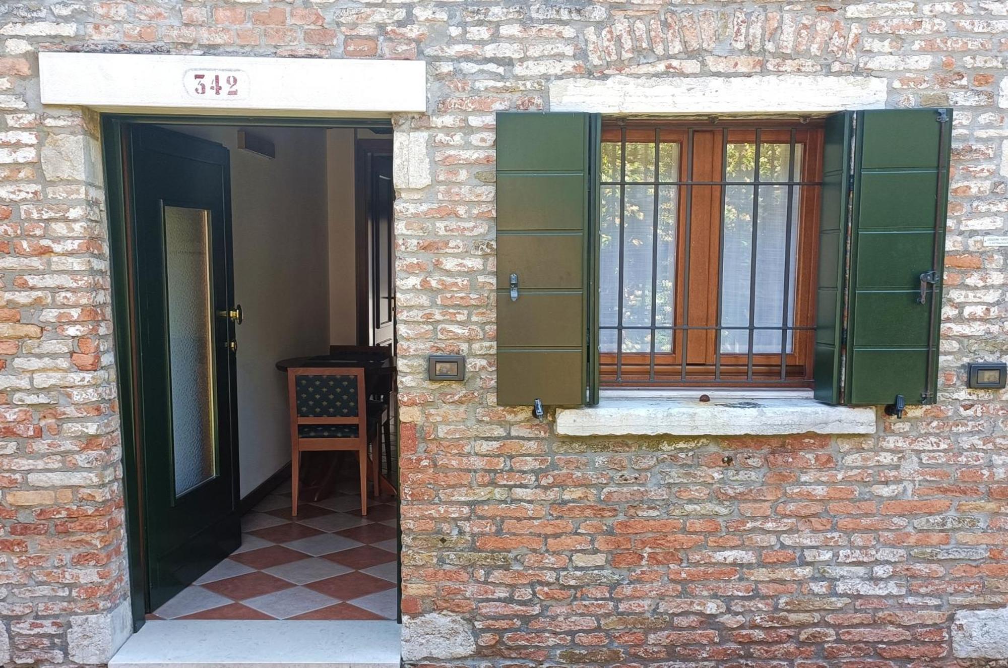 Garden Houses Venice Luaran gambar