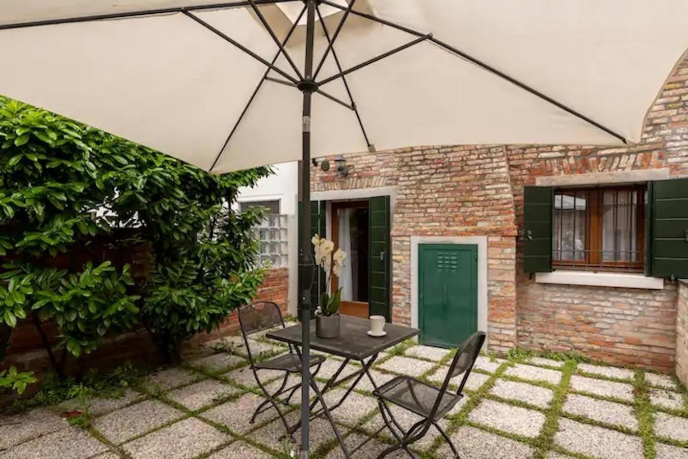Garden Houses Venice Luaran gambar